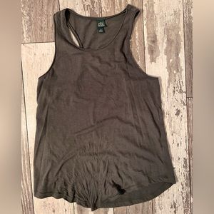 WILD FABLE Camo green tank top XS
